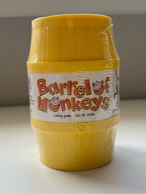 Barrel of Monkeys vintage kids game 2006 colour sorting linking game hasbro